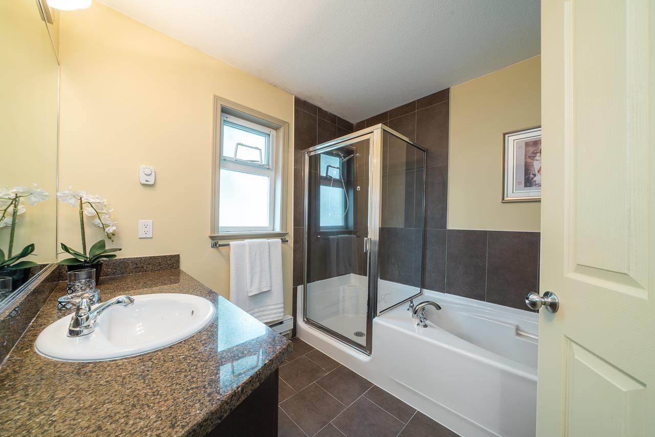 7060 Ash Street #12 - Photo 6 of 23