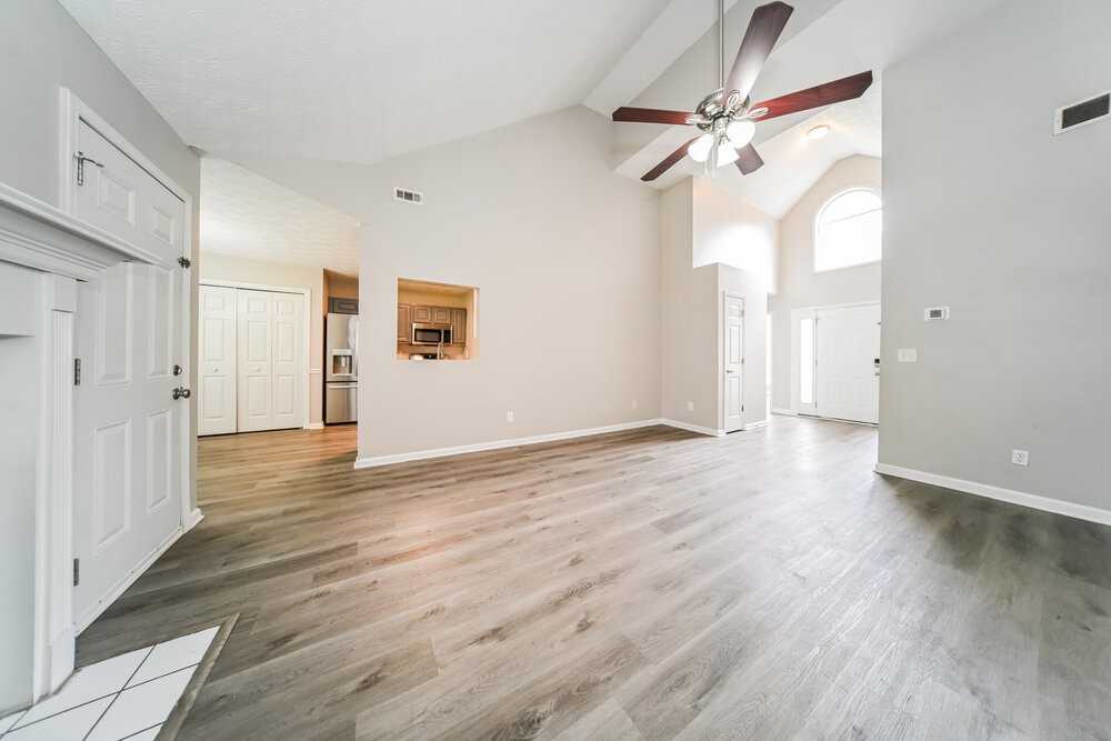 210 Coldsprings Ct - Photo 3 of 16