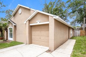 featured image of 12744 Ashbrook Cir W