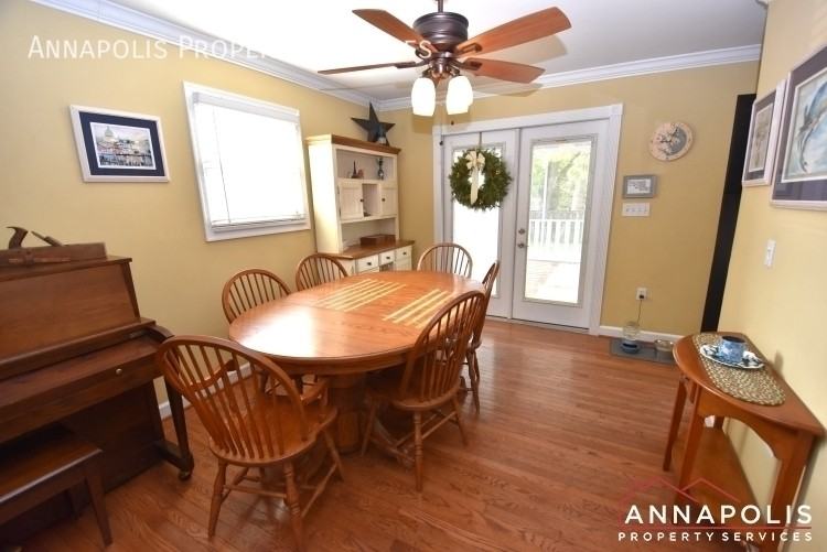 957 Highpoint Dr - Photo 5 of 24