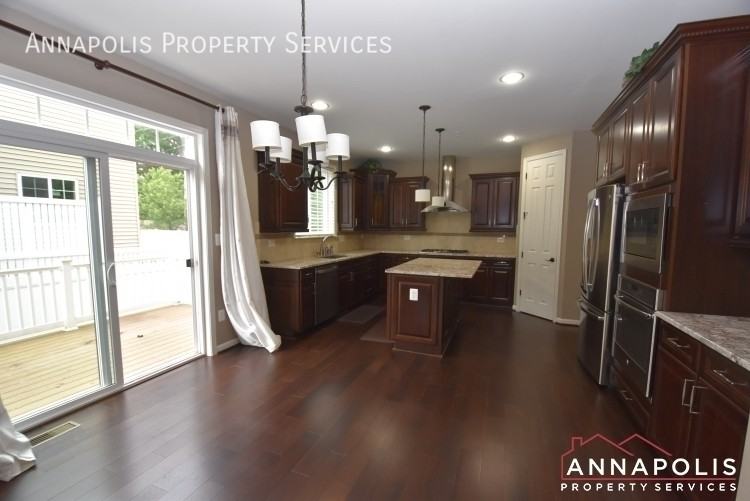 402 Saint Martins Choice Ln - Photo 6 of 41