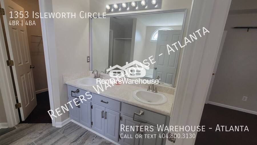 1353 Isleworth Cir - Photo 5 of 30