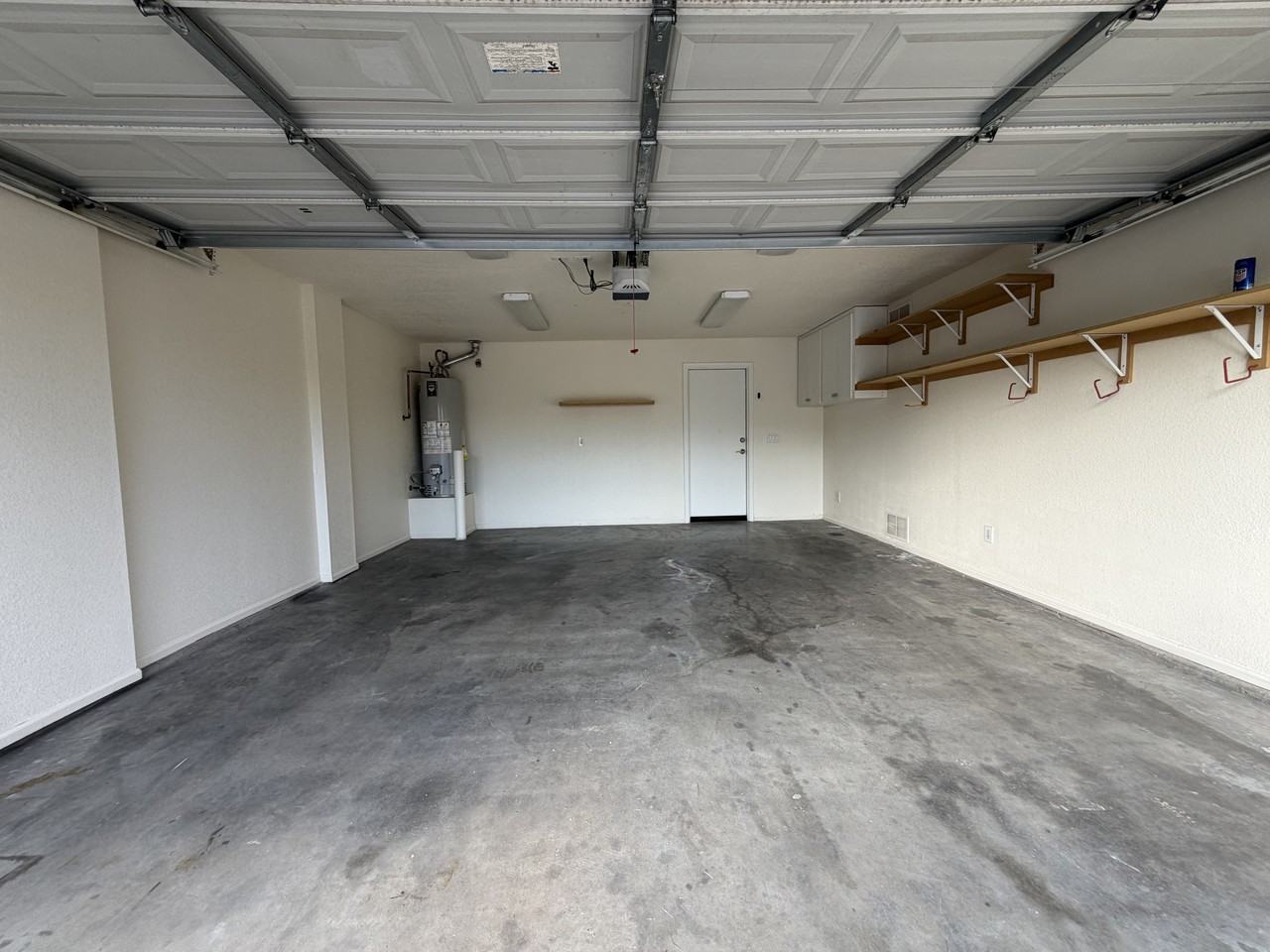 2504 W Hedgehog Pl #NA - Photo 3 of 20