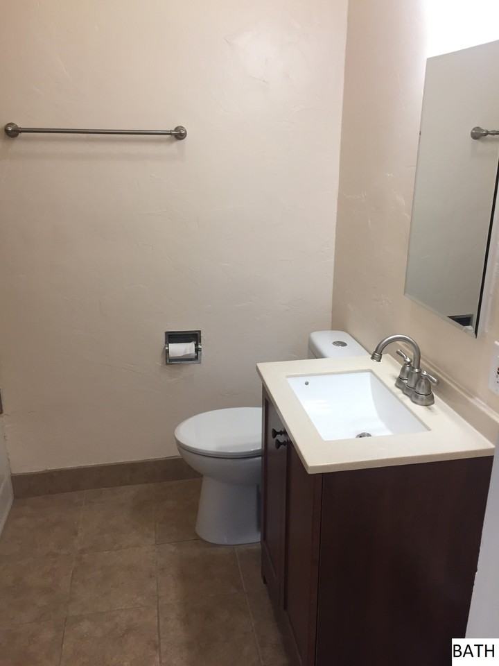 409 5th St S #409 - Photo 2 of 10