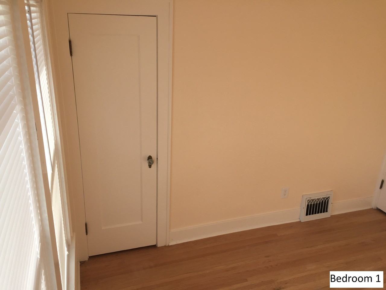 409 5th St S #409 - Photo 4 of 10