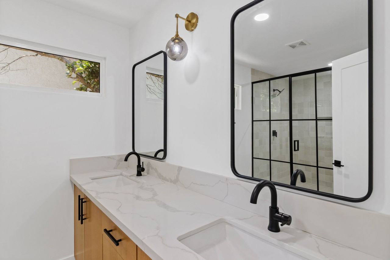 5261 Allott Ave #NA - Photo 4 of 16