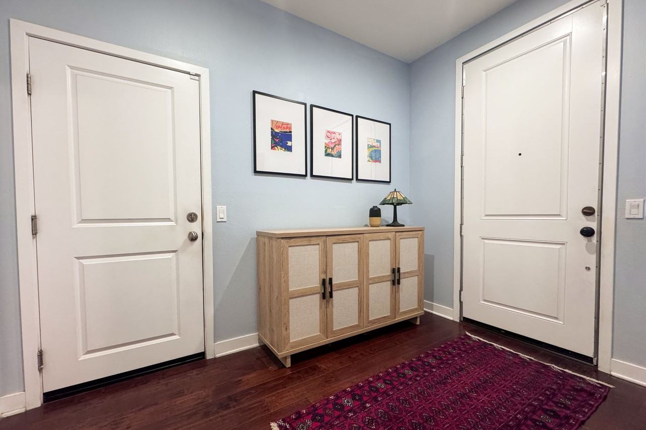 211 Westpark Ct #601 - Photo 2 of 23
