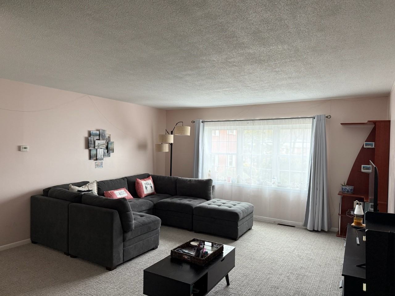 124 Lake Shore Rd #2 - Photo 2 of 17