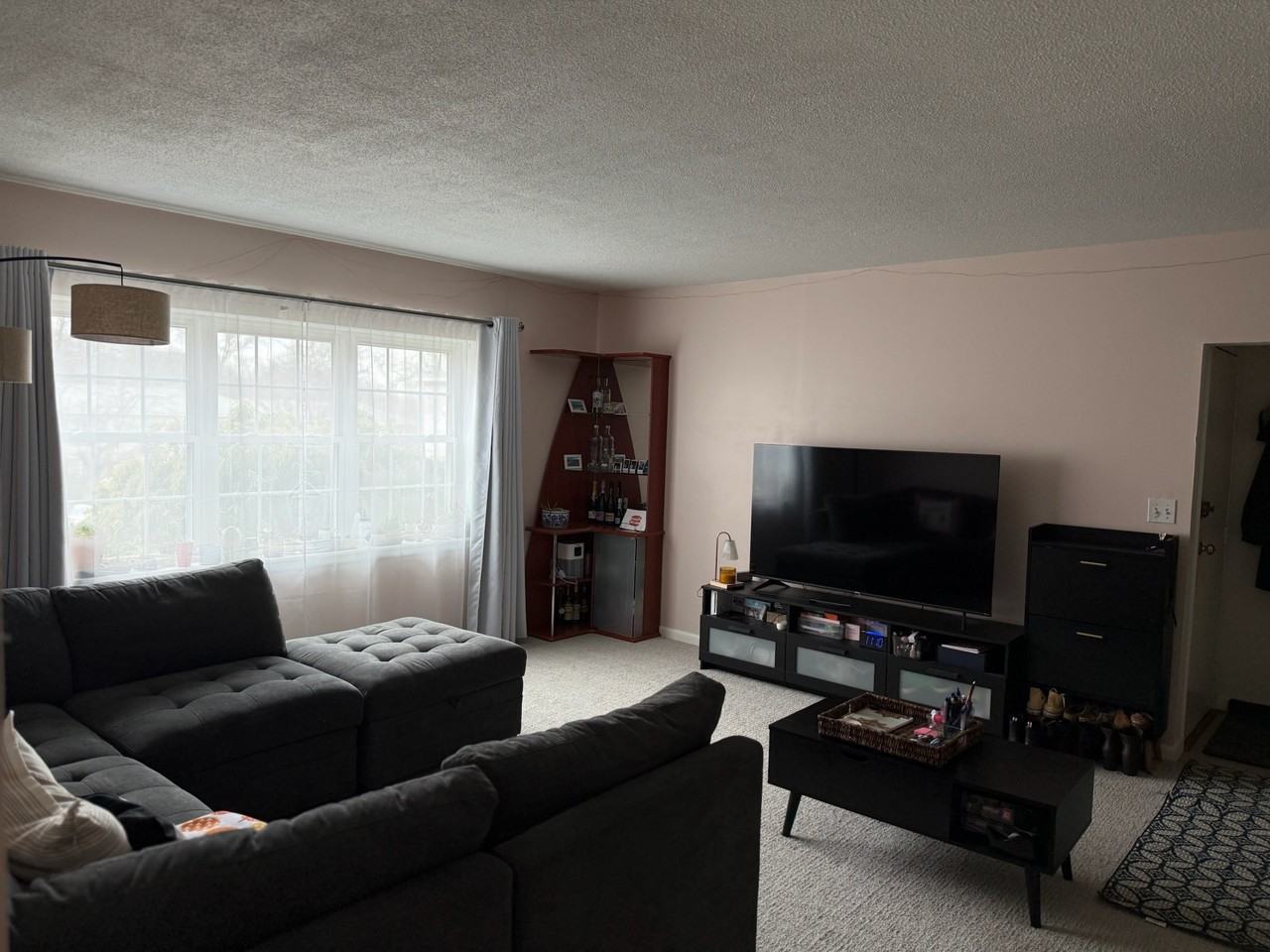 124 Lake Shore Rd #2 - Photo 3 of 17