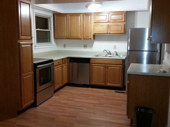 4736 Wynwood Ct - Photo 3 of 14
