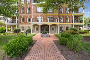 featured image of 5241 Monument Ave #2A