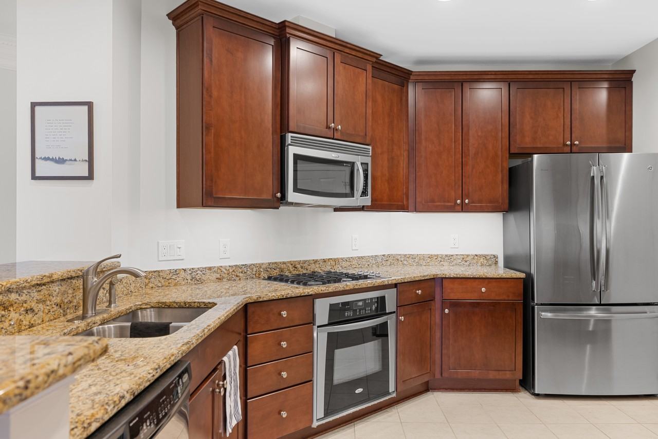 5241 Monument Ave #2A - Photo 5 of 23