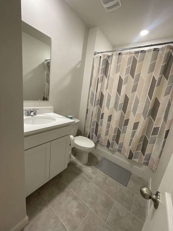 9505 Silver Sands Ln #NA - Photo 7 of 11