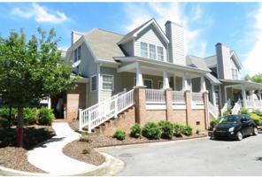 featured image of 10 Charleston Ct