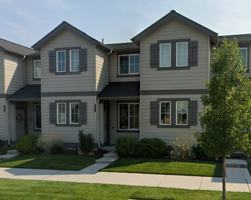 featured image of 2542 Ne Purcell Blvd
