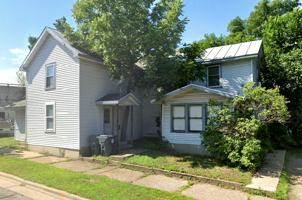 featured image of 500 Rose St