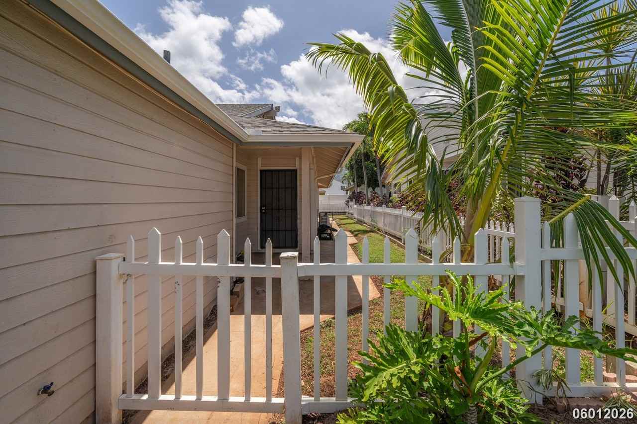87-126 Kulahanai Pl - Photo 3 of 30