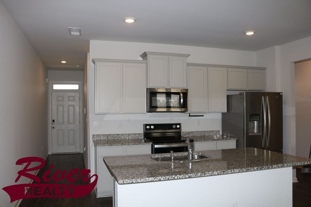 5413 Thrasher Ln - Photo 2 of 11