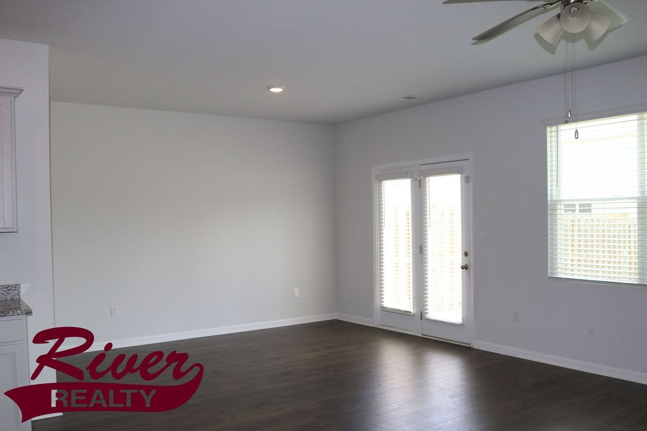 5413 Thrasher Ln - Photo 4 of 11