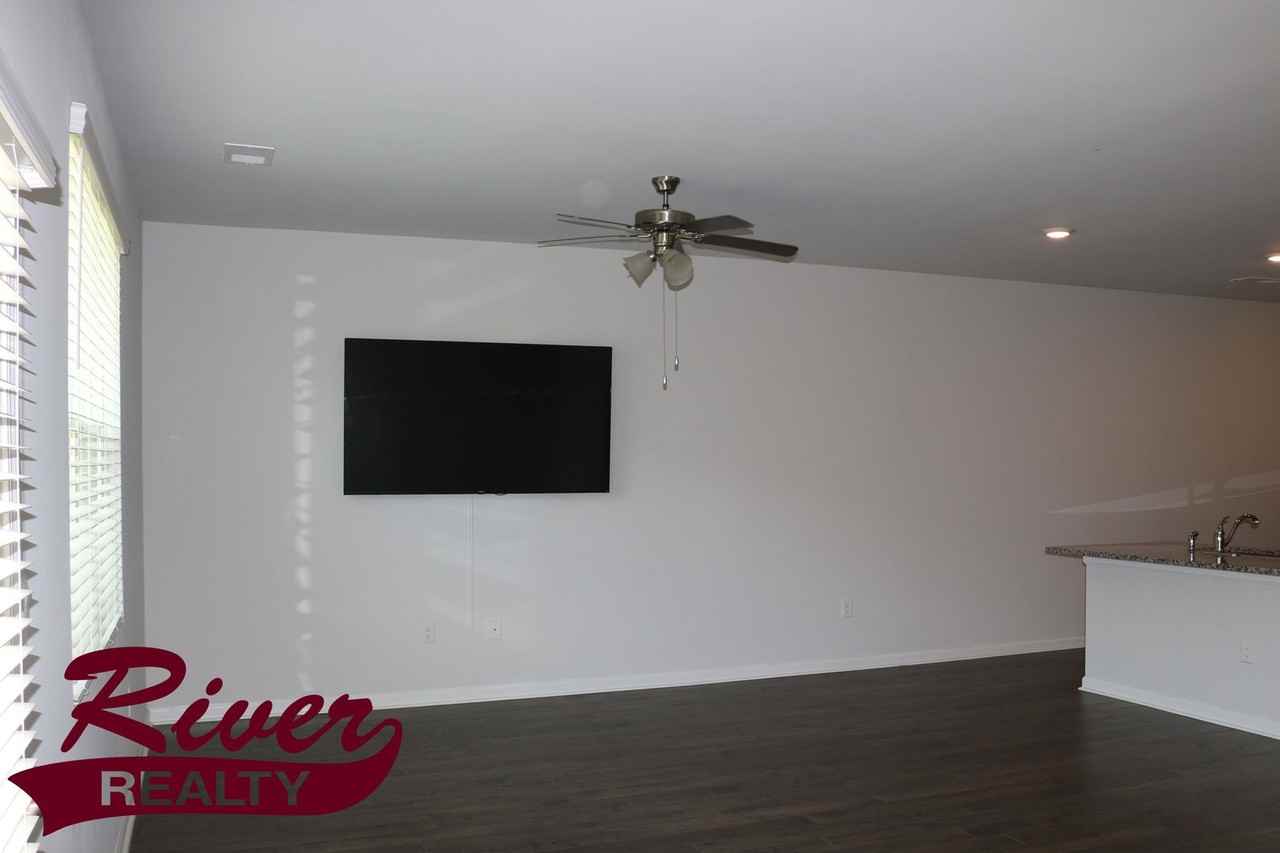 5413 Thrasher Ln - Photo 5 of 11