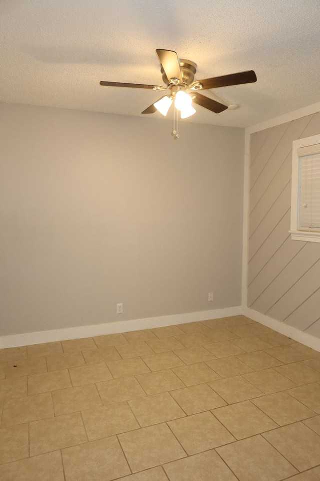 202 E 45th St - Photo 7 of 11