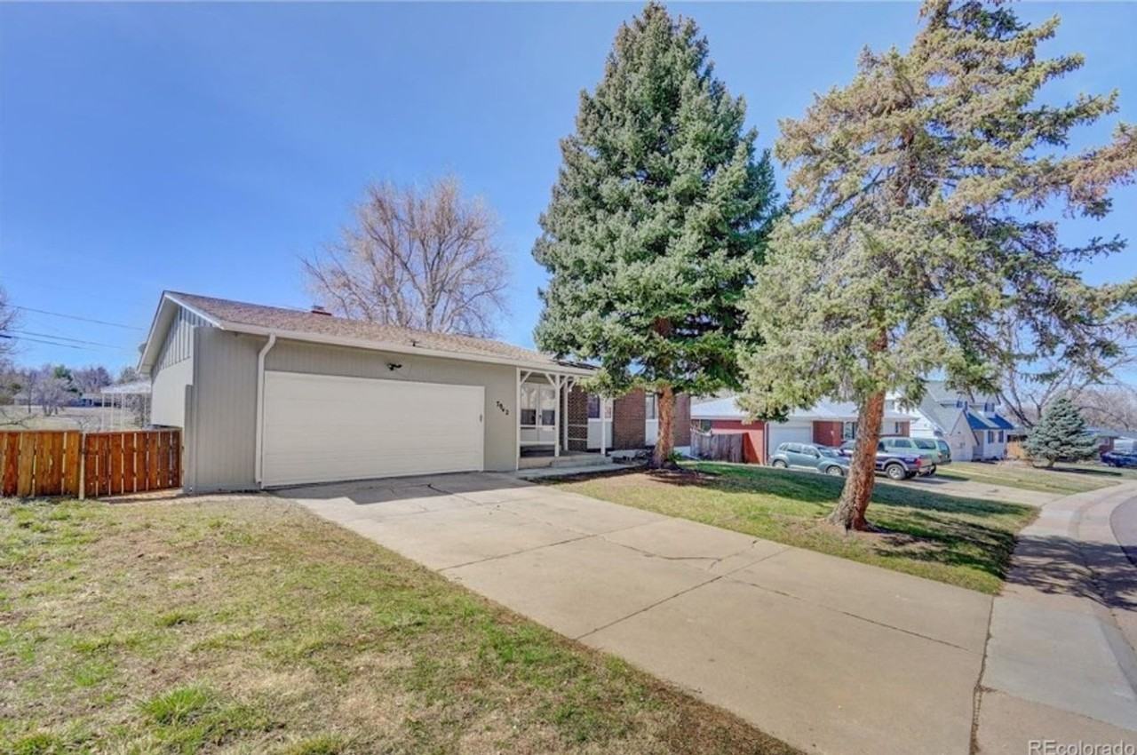 7942 E Briarwood Blvd - Photo 2 of 26