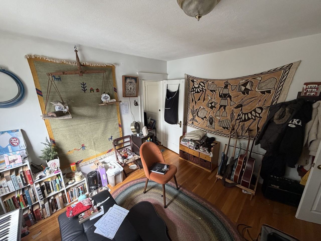 9 Arlington St - Photo 5 of 11