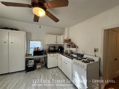 122 Cecil St Se - Photo 4 of 9