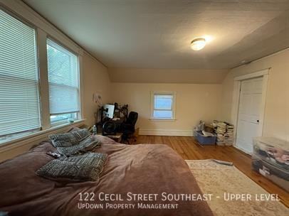 122 Cecil St Se - Photo 6 of 9
