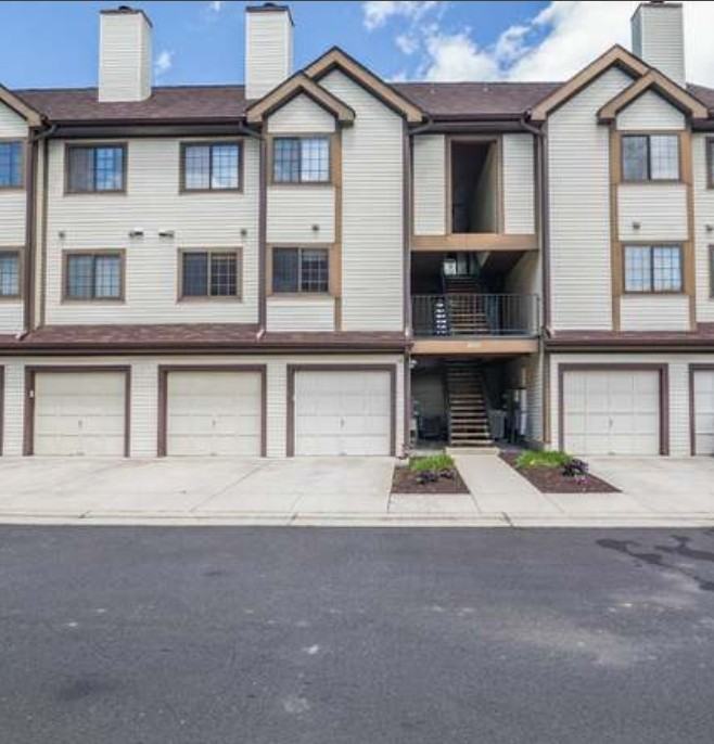 1601 Airy Hill Ct #F - Photo 2 of 14