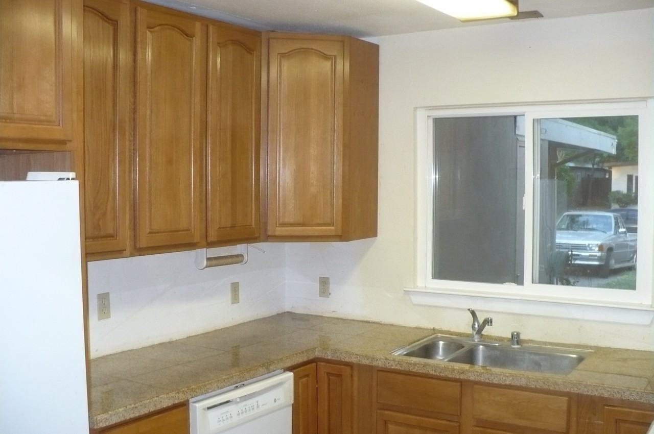 915 Craig Pl #NA - Photo 2 of 9