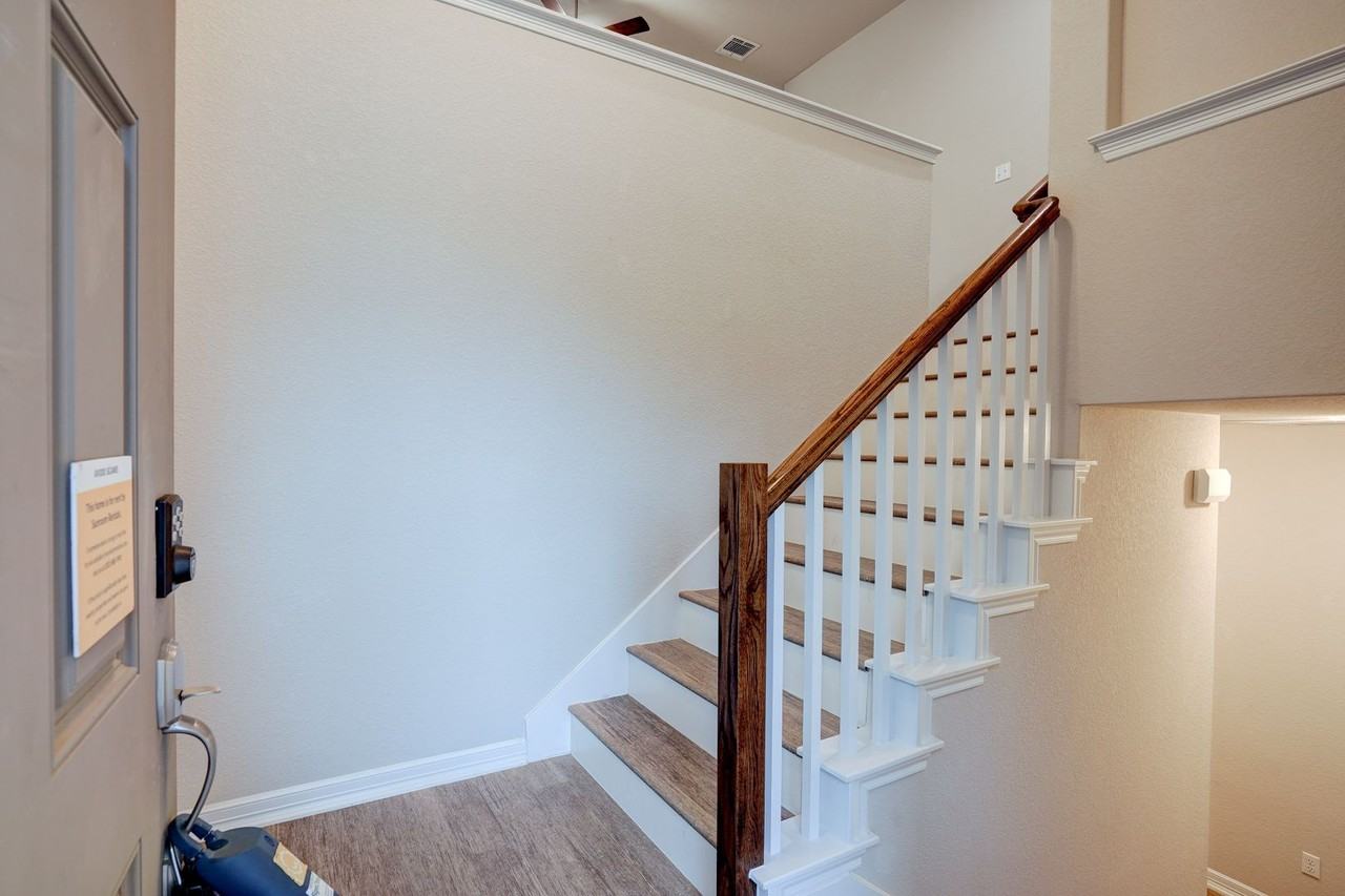 2212 Dillon Pond Ln #A - Photo 4 of 39