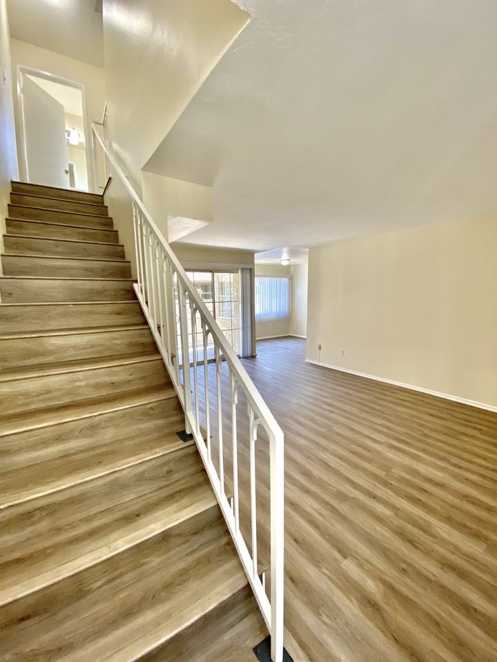 553 W 22nd St #2 - Photo 2 of 21