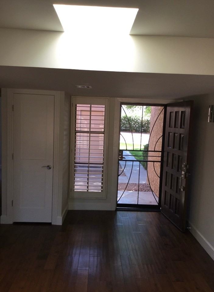 8460 E Malcomb Dr - Photo 4 of 16