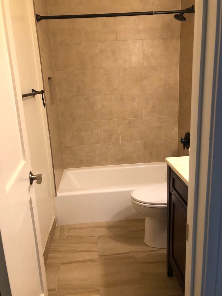 8460 E Malcomb Dr - Photo 6 of 16