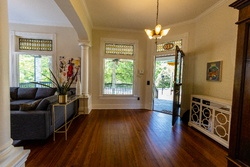 652 Boulevard Se #A - Photo 5 of 29