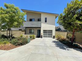 featured image of 3098 Rockview Pl