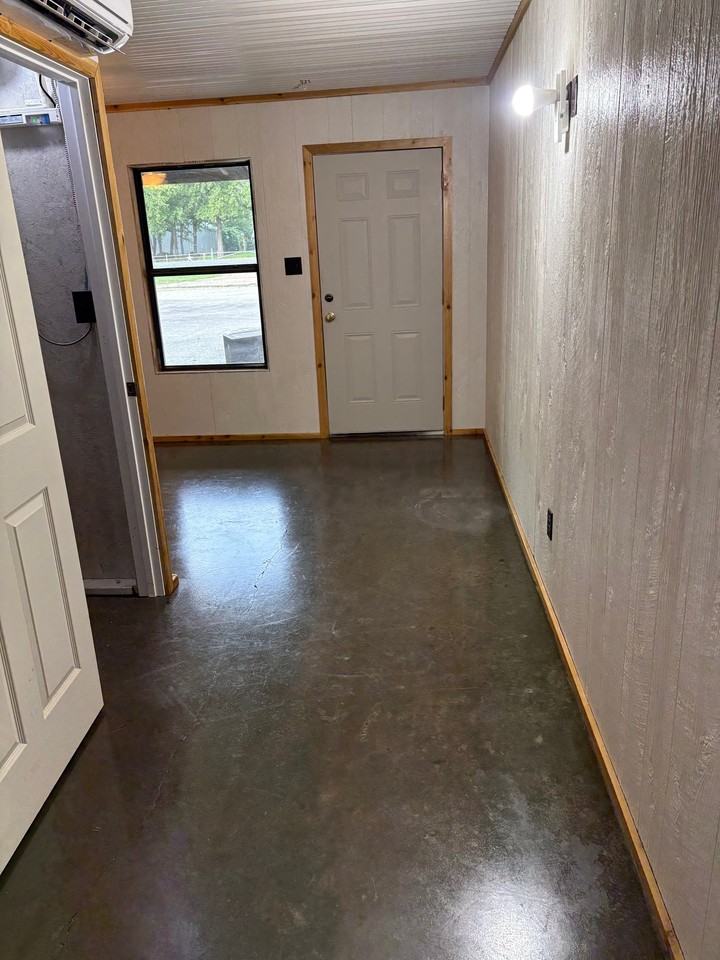 2855 West State Hwyquitman #C - Photo 5 of 16