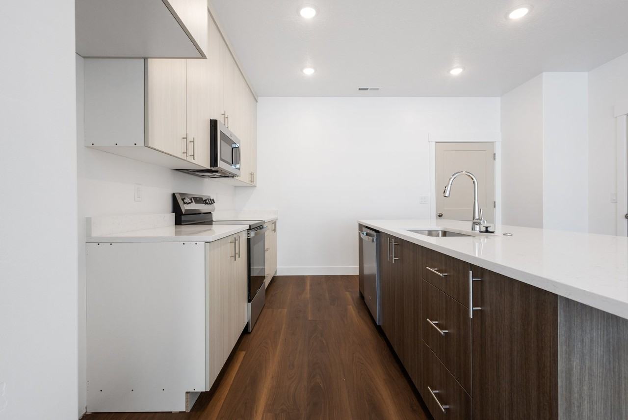 313 E Ave #11 - Photo 4 of 11
