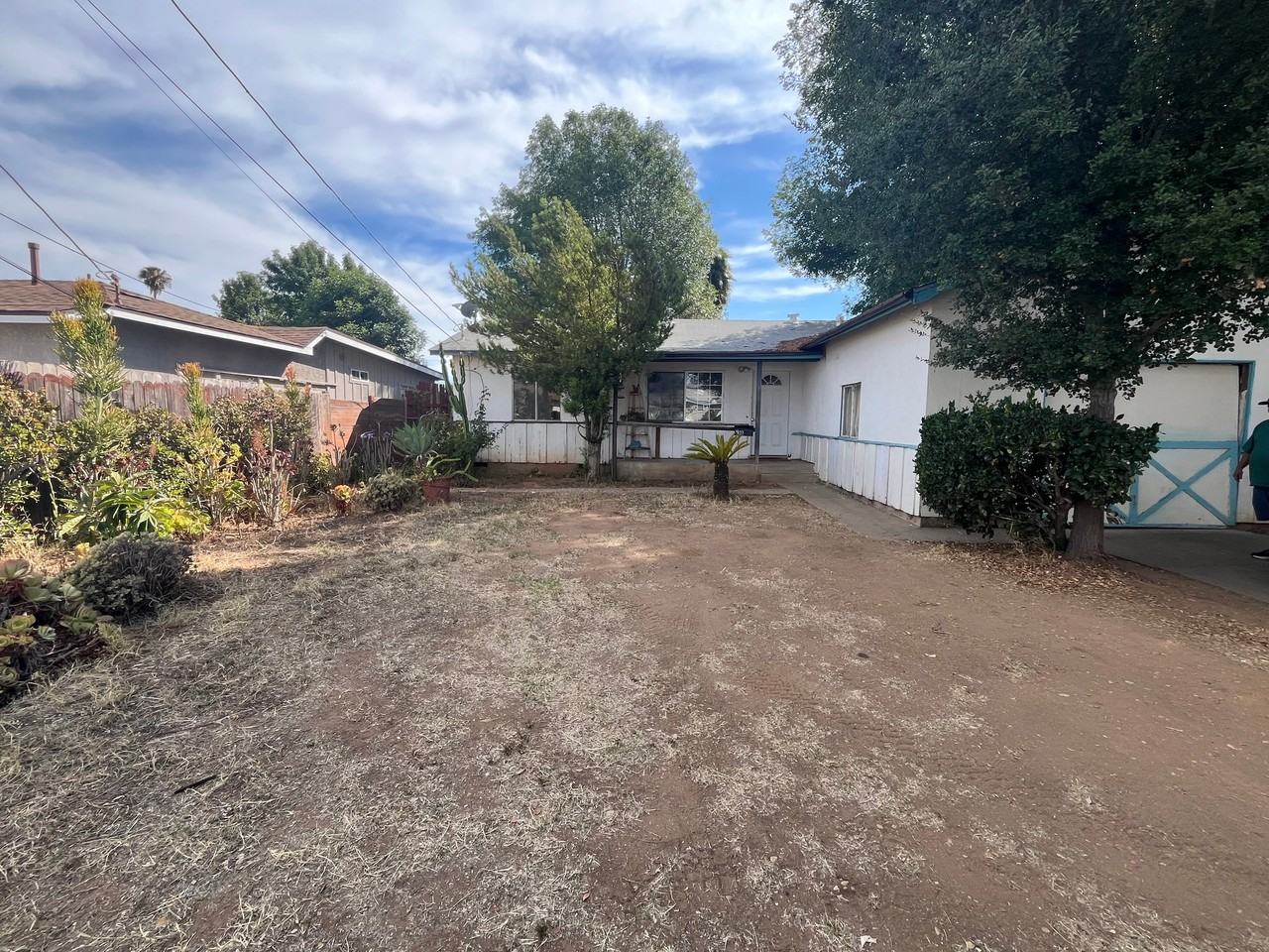 909 Fern St - Photo 3 of 7
