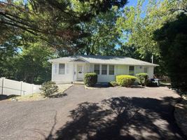 featured image of 4300 Temora Manor Ln