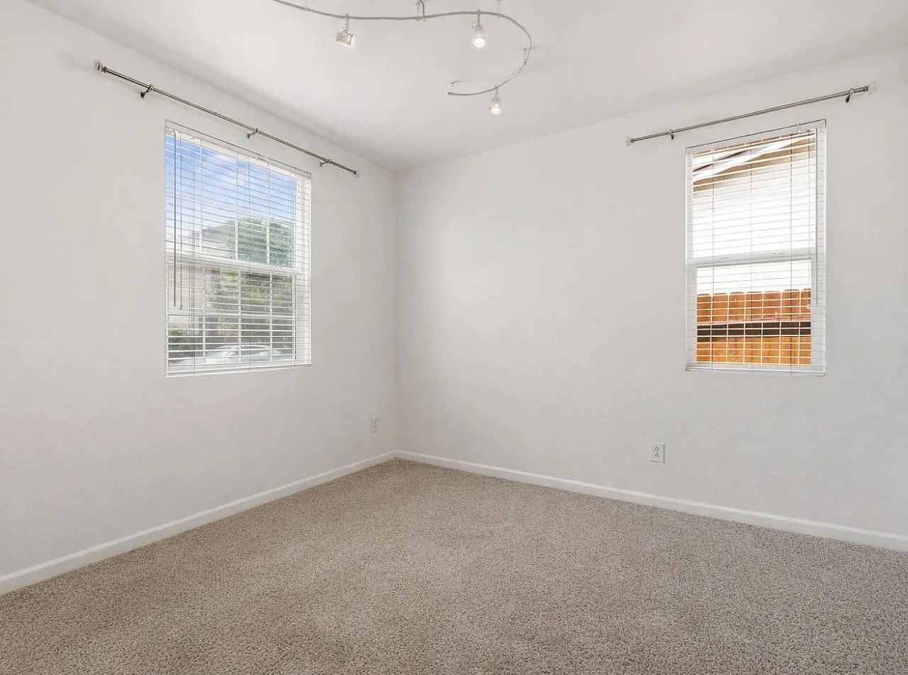 10311 Pedra Do Sol Way - Photo 3 of 13
