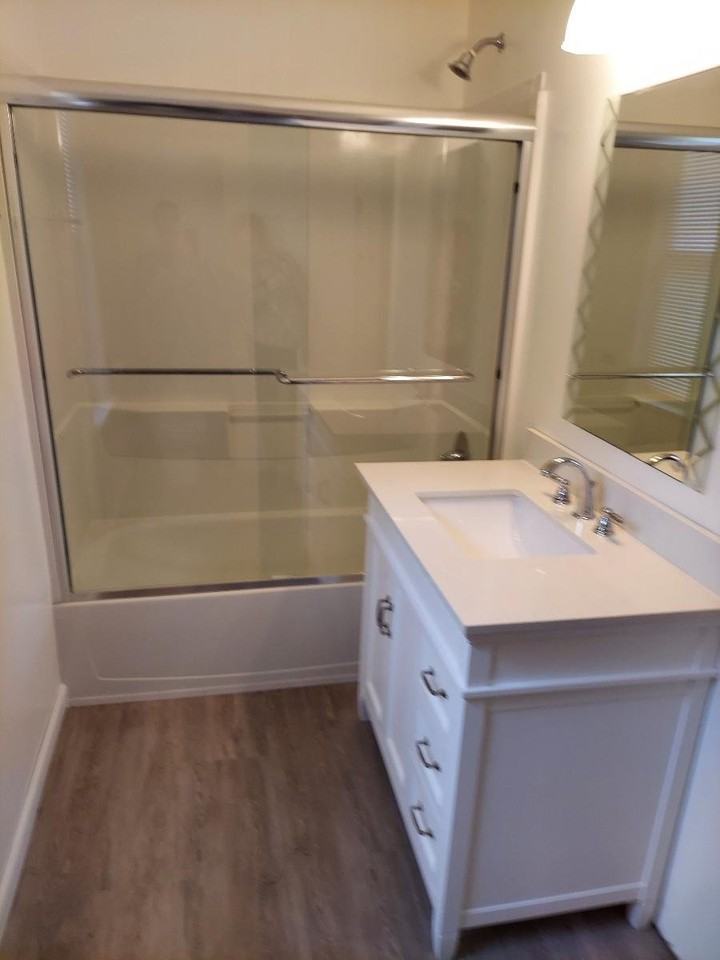 158 Franklin St #1 - Photo 4 of 12
