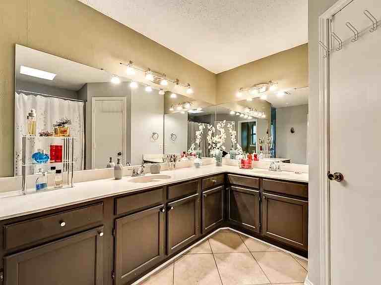 515 Anice Ln - Photo 3 of 7