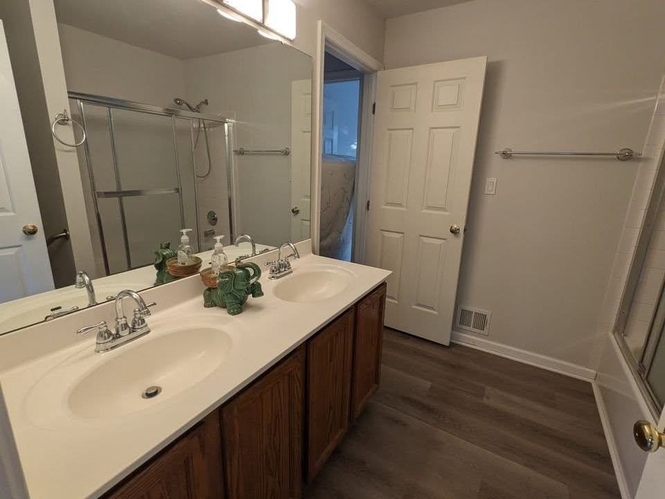 1711 Vonnies View Ct - Photo 6 of 10