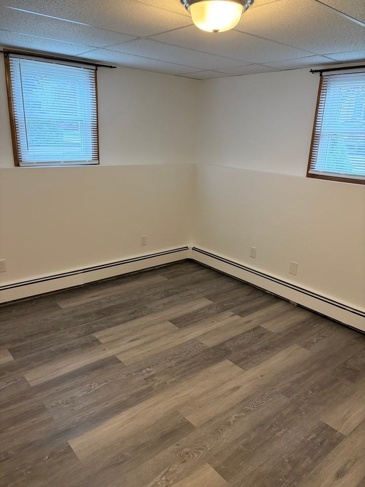 173 Bailey St #1R - Photo 7 of 11