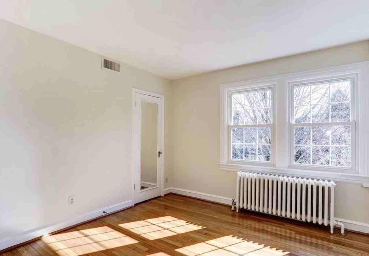 1500 44th St Nw - Photo 7 of 12
