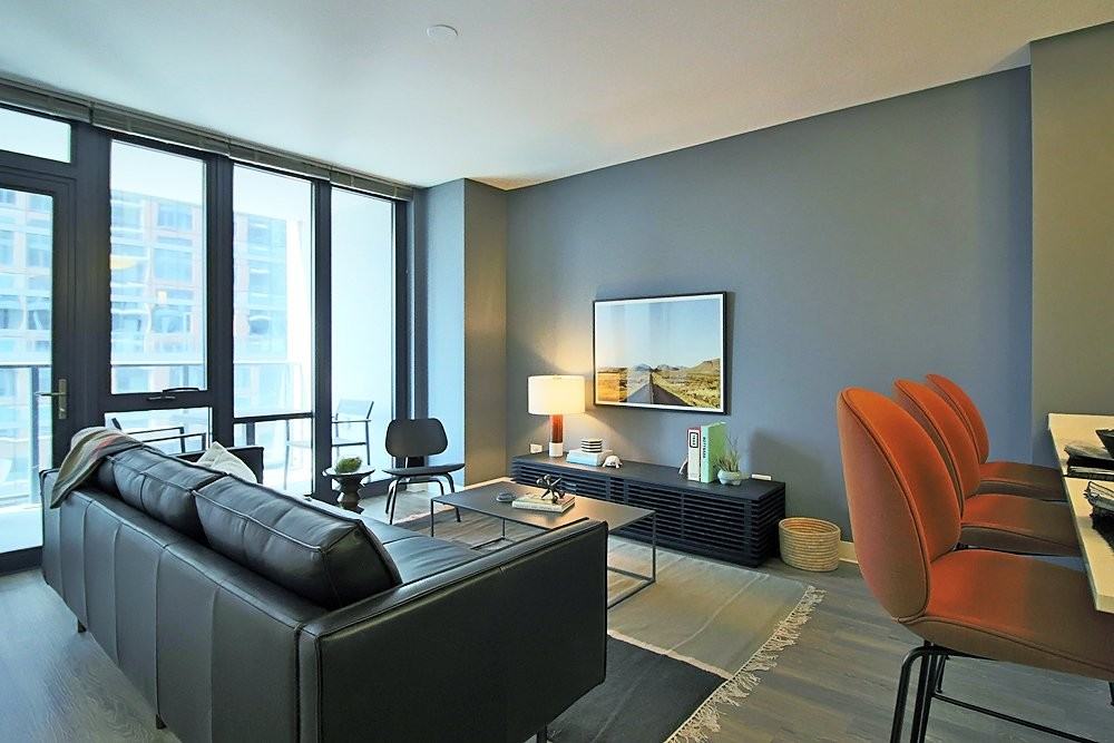 617 N Wells St #1003 - Photo 3 of 13