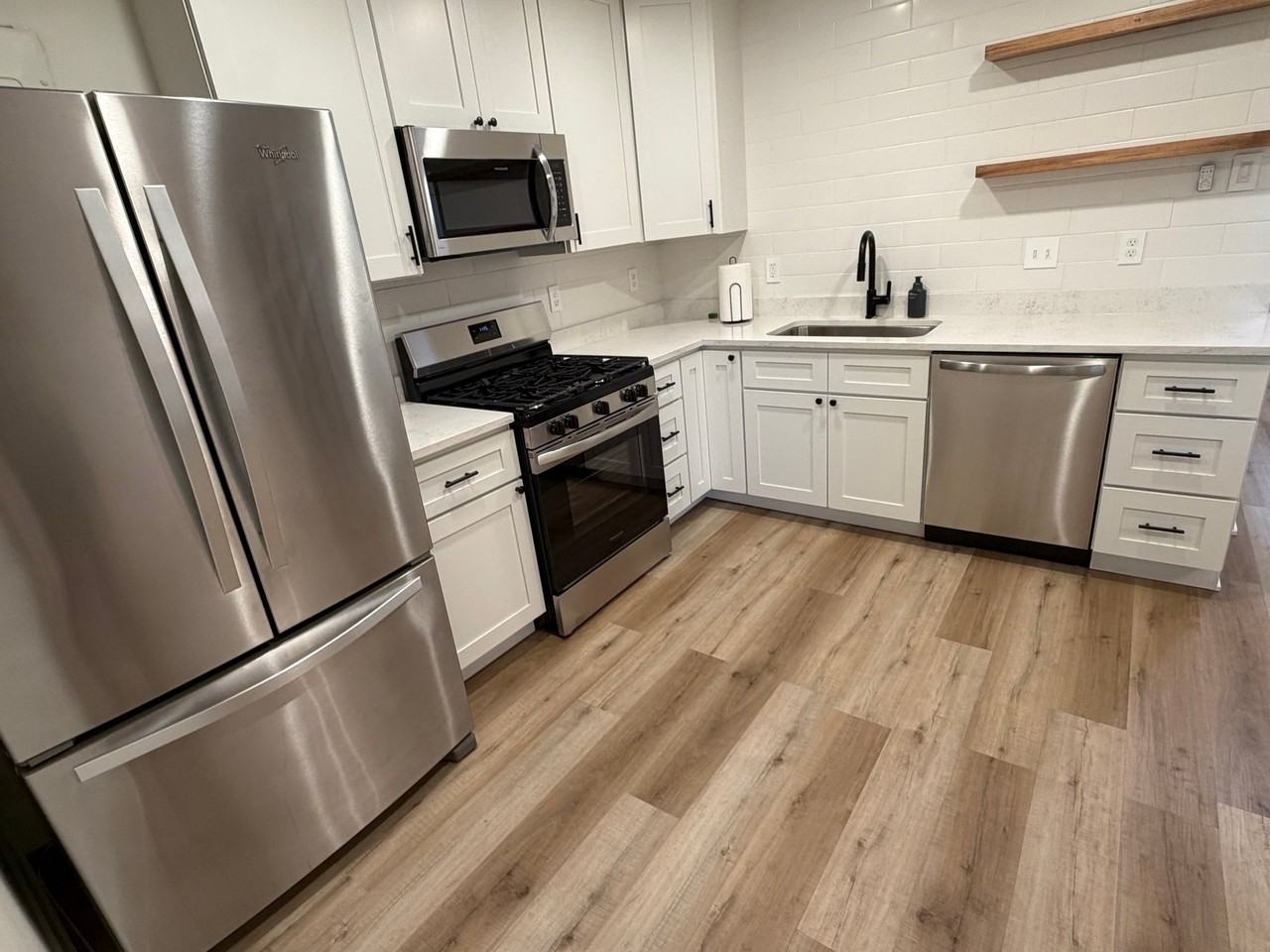 2250 Jules St - Photo 7 of 20
