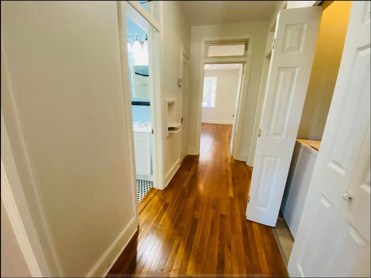 331 S Woodrow St #1 - Photo 7 of 12